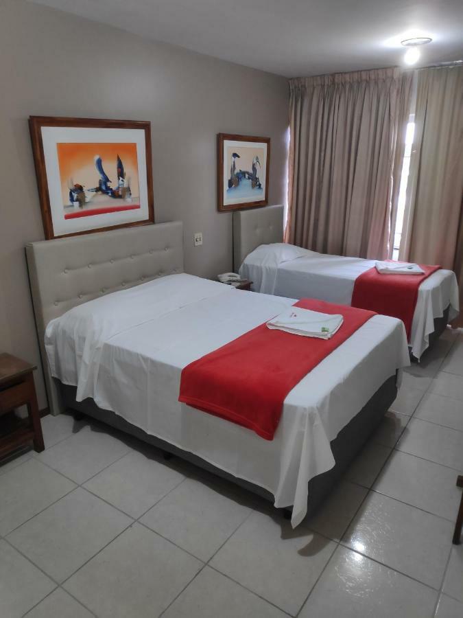 Max Hotel Núcleo Bandeirante Zewnętrze zdjęcie
