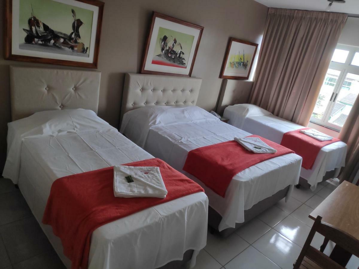 Max Hotel Núcleo Bandeirante Zewnętrze zdjęcie